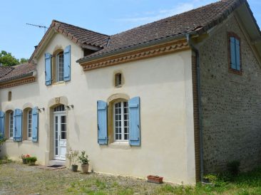 Réhabilitation d’une maison ancienne à Lascazères