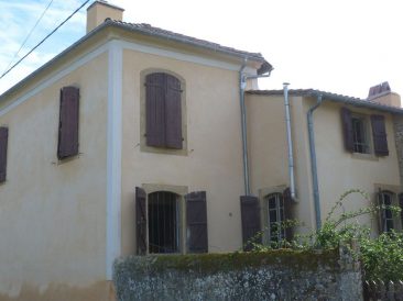 Maison ancienne à Lafitole